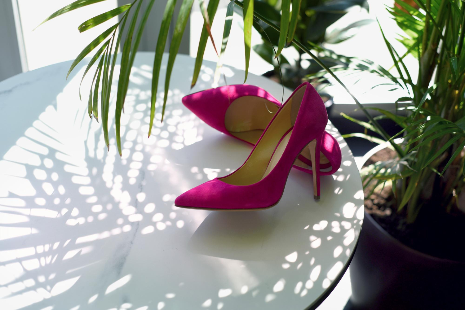 pair-fashion-pink-female-high-heel-shoes-heeled-shoe-closeup-background-selective-focus